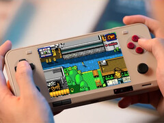 Ayaneo 推出的 Pocket Ace 有三种颜色可供选择。(图片来源：Ayaneo）