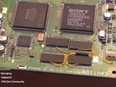 一台经过改装、配备16MB内存的PlayStation 1