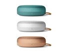 Bang &amp; Olufsen Beosound A1 第三代与上一代产品外观相似。如图：蓝牙扬声器的三种颜色选择。(图片来源：Bang &amp; Olufsen）