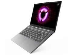 联想 LOQ Essential 15ARP10 游戏笔记本电脑（图片来源：联想）