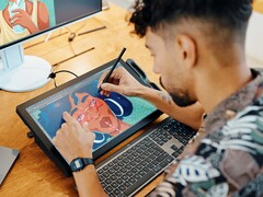 Wacom Cintiq Pro：具有多种压力级别和强大显示功能的绘图板