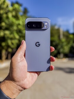月光石版谷歌 Pixel 10 Pro XL