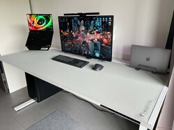 Sectrelab MAGNUS Pro XL 评测。测试样品由 Secretlab 提供。