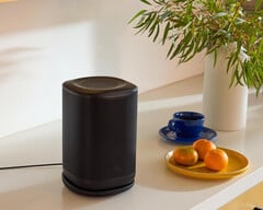 该系统沿用 Sonos 模式,通过一个应用实现房间分组、立体声配对、自动房间调音和条形音箱环绕声配置。