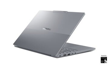 ThinkBook 14 第9代左侧接口。