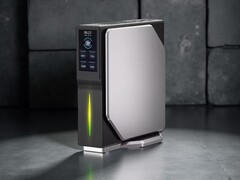 Firebat S1 mini PC 采用时尚外壳和最新处理器。(图片来源：AliExpress）