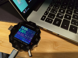 100 瓦 USB-C 电源的功耗