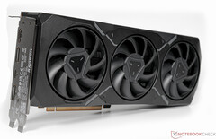 AMD Radeon RX 7900 XT采用了Navi 31 GPU，拥有80MB的Infinity Cache。(来源：Notebookcheck)