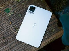 这款8.8英寸的“专业级”iQOO平板电脑应该与Pad Ultra(如图所示)一样小巧
