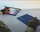 微软推出的新款 Surface Pro 的 SKU 比前几代产品要多得多。(图片来源：微软）