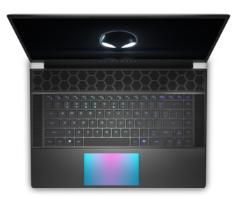 Alienware x16 - 键盘和触摸板。（图片来源：戴尔）