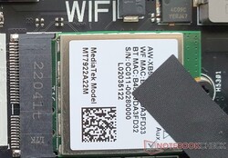 安装了WiFi 6E模块。联发科MT7922