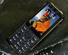 Armor Mini 5 是一款外形酷似功能手机的新型智能手机