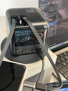 三个设备：C1 受限制