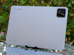 小米 Pad 7 在前代产品的基础上配备了功能更强大的芯片组，还有其他一些变化。(图片来源：Notebookcheck）