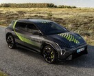 起亚 EV4 GT(如图)展示了新的 GT 包边。(图片来源:起亚)