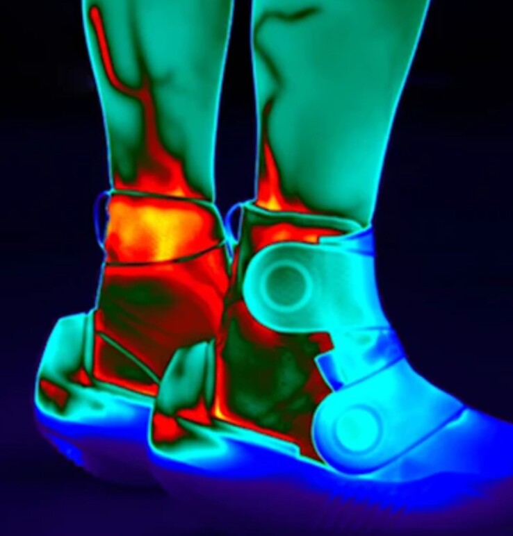 Hyperboot 可深入脚踝和跟腱加热，改善血液循环。(图片来源：Hyperice）