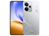 Realme 14 5G 的机甲银配色可在 2.5 米深的水中浸泡 30 分钟（图片来源：Realme）。
