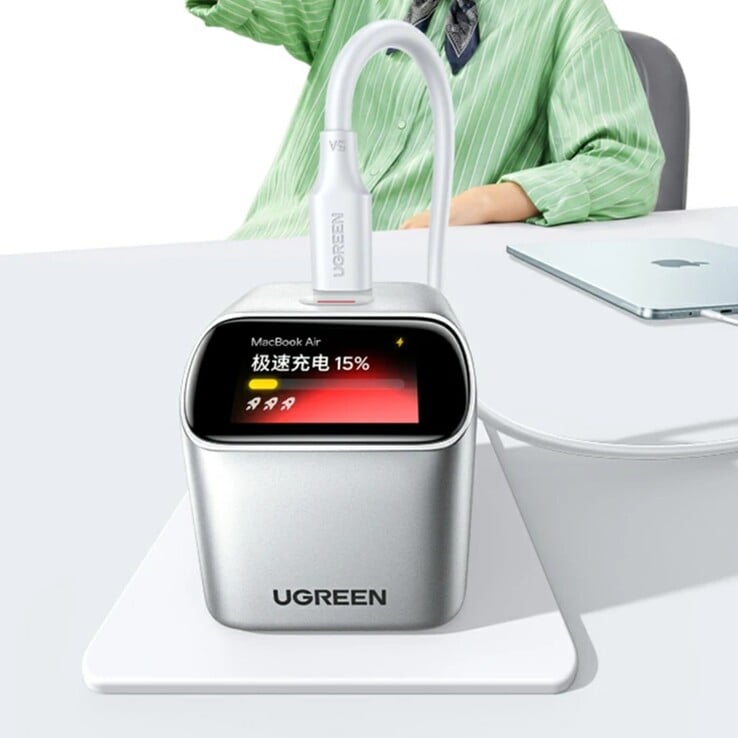 Ugreen X740 45W GaN 充电器可识别你的 iPhone 或 MacBook Air