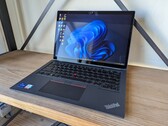 联想 ThinkPad L13 Yoga G4 英特尔可折叠电脑评测：电池续航时间短于 AMD