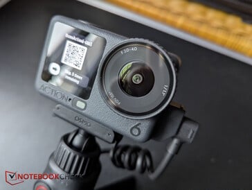 镜头周围不再有橡皮筋