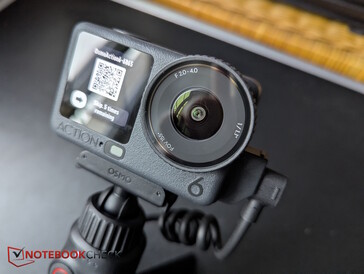 镜头周围不再有橡皮筋