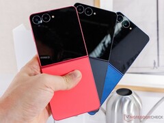 三星展示了Galaxy Z Flip 7（图片来源：Notebookcheck）