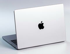 经过此次涨价后，MacBook Pro 的价格明显上涨了。