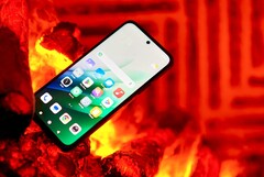 小米红米 15 5G 提供无尽的电池续航时间。(图片来源:Notebookcheck)