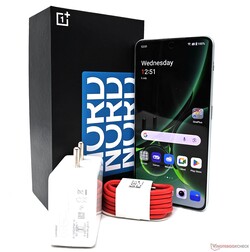 OnePlus Nord 3 5G包装盒内附带80 W SuperVOOC充电器