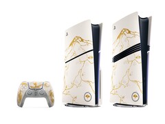 Yotei 金色幽灵限量版 DualSense、PS5 Slim 和 PS5 Pro。(图片来源：PlayStation）