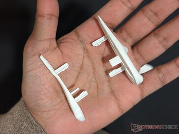 我的配置使用的是左握把(闩式)和右握把(Xtra Claw)。