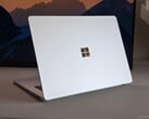 Microsoft Surface Laptop 15 第 8 代