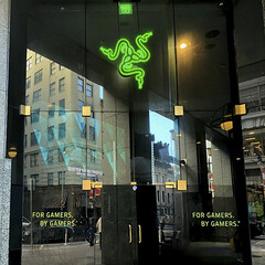 该商店在 2025 Blade 16 上市的同一周关闭（图片来源：Razer）