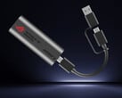 ROG USB-C10G 是一款 USB-C 转 10GbE 适配器。图为该配件及其随附线缆的宣传图。