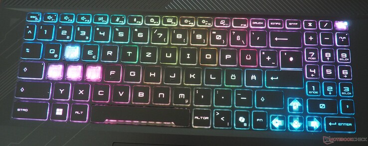 微星 Crosshair A17 HX