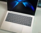 电池续航表现卓越的14英寸商务笔记本电脑——HP EliteBook 8 G2a 14 AI 评测