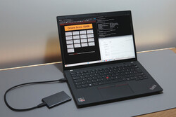 联想 ThinkPad P14s G4 AMD，由 campuspoint 提供
