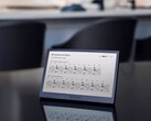 带有 WiFi 功能的 E Ink 显示屏。