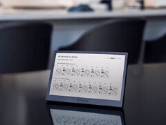 带有 WiFi 功能的 E Ink 显示屏。