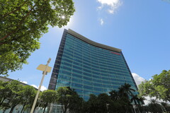 华为发布创新型 MED 存储系统,将固态硬盘速度与磁带容量相结合(图片来源:华为)