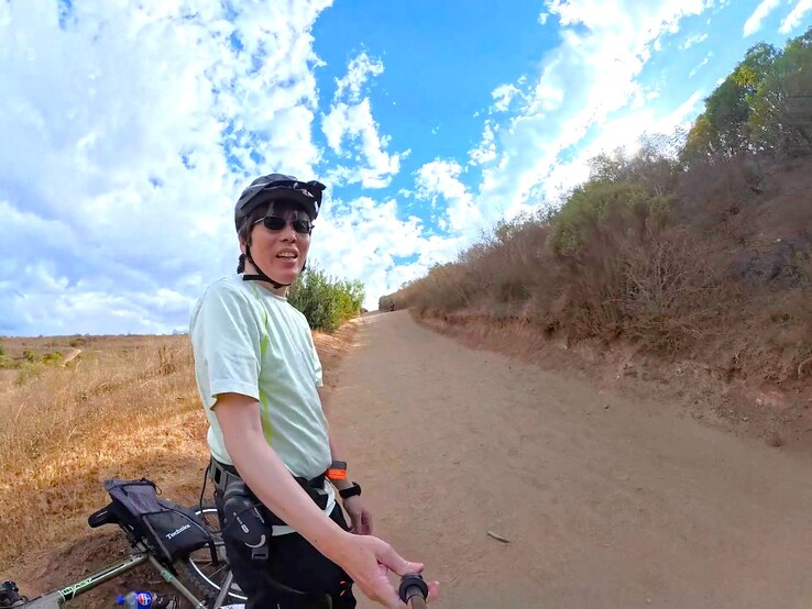 不适合在非常陡峭的山坡上骑车。(图片来源：Notebookcheck）