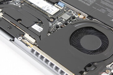 我们的测试设备没有发现电子噪音或线圈啸叫