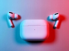 最初的AirPods Pro于2019年10月首次亮相。(图片来源：Ignacio R)