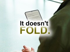 Oppo Pad Mini 看起来就像一款配备 8.8 英寸显示屏的超大手机。