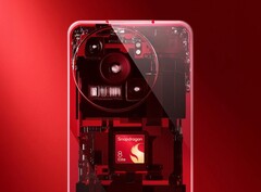 半透明智能手机内的高通骁龙芯片(图片来源:高通公司)