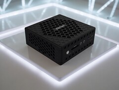 搭载四核英特尔 Twin Lake 芯片的 Zotac Zbox CI360 纳米迷你 PC 已到货。(图片来源：Zotac，已编辑）