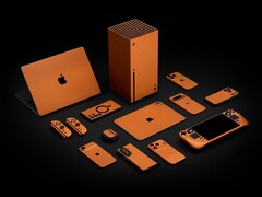 Dbrand Cosmic Orange 皮肤适用于多种设备。(图片来源:Dbrand)