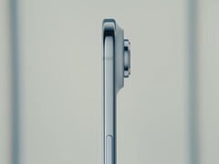 iPhone Air (图片来源:Apple)
