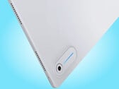 Googlebook Duet m 上 Glowbar 的特写镜头。